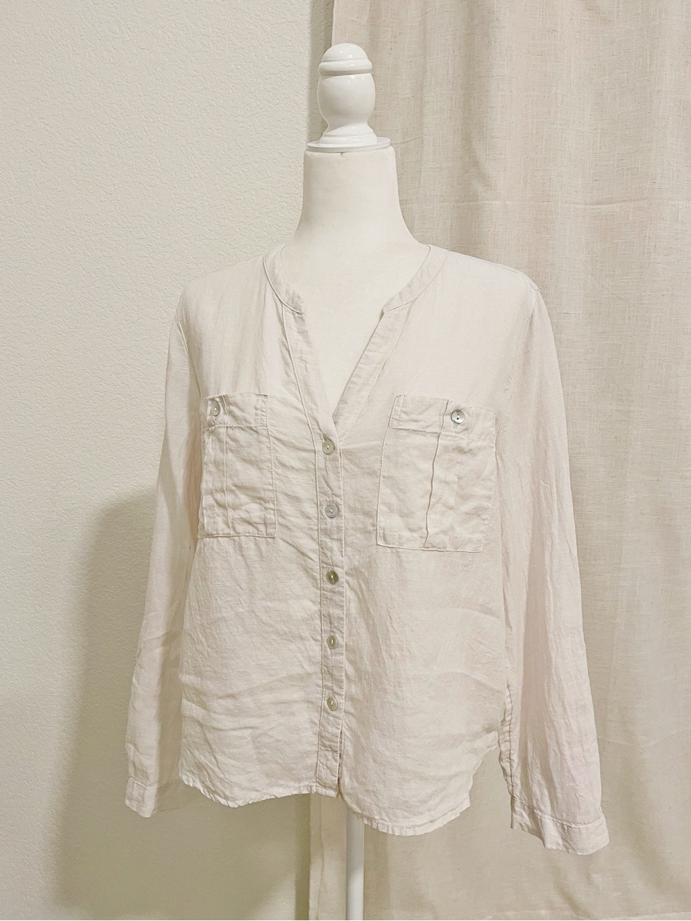 Nichole Miller 100% Linen Tan Button Front Top M
